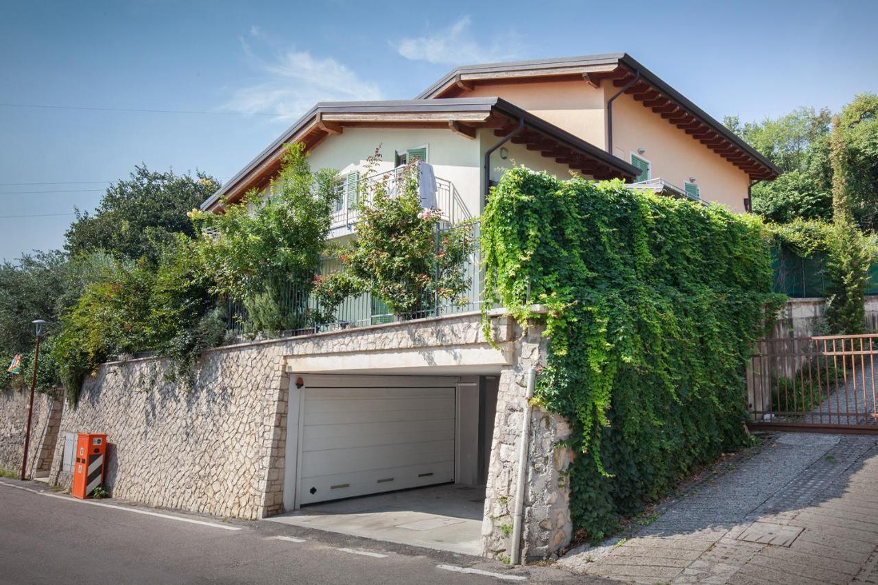 Casa Nadia - 3 Minuti Dall'Ospedale Negrar Exteriör bild